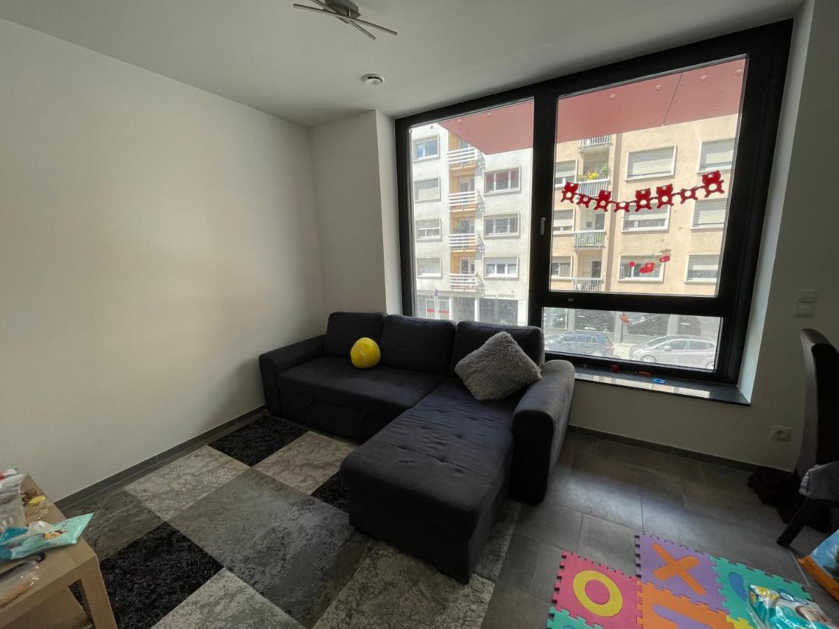 2 Bedroom In Gasperich Apartamento *