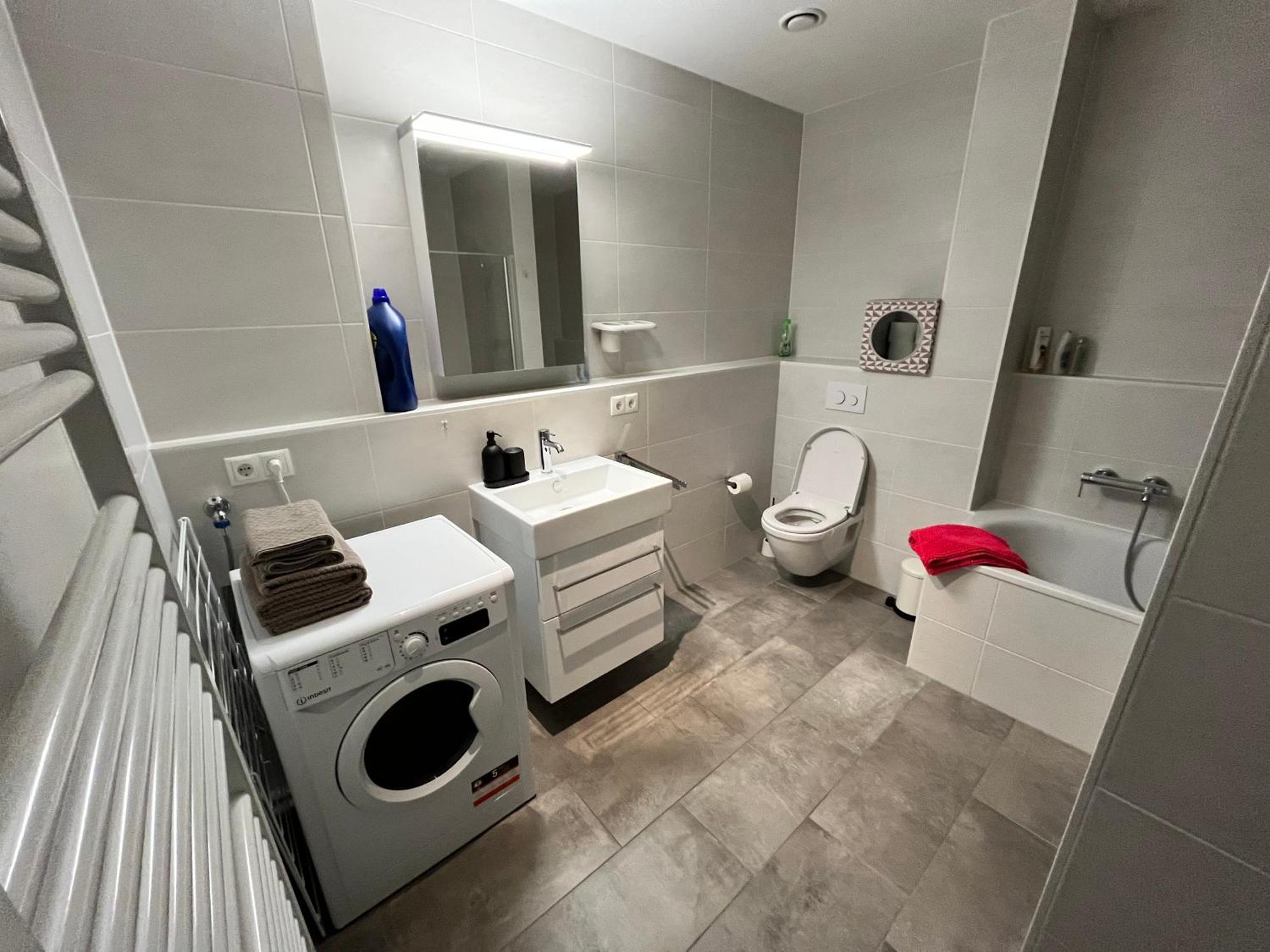 2 Bedroom In Gasperich Luxemburgo